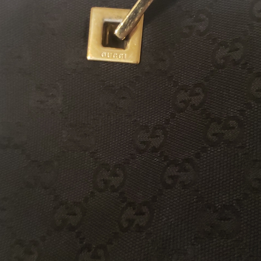 Small Gucci bag - Picture 2 of 6